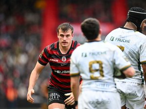 Léo Banos prolonge son contrat avec le Stade toulousain jusqu’en 2028