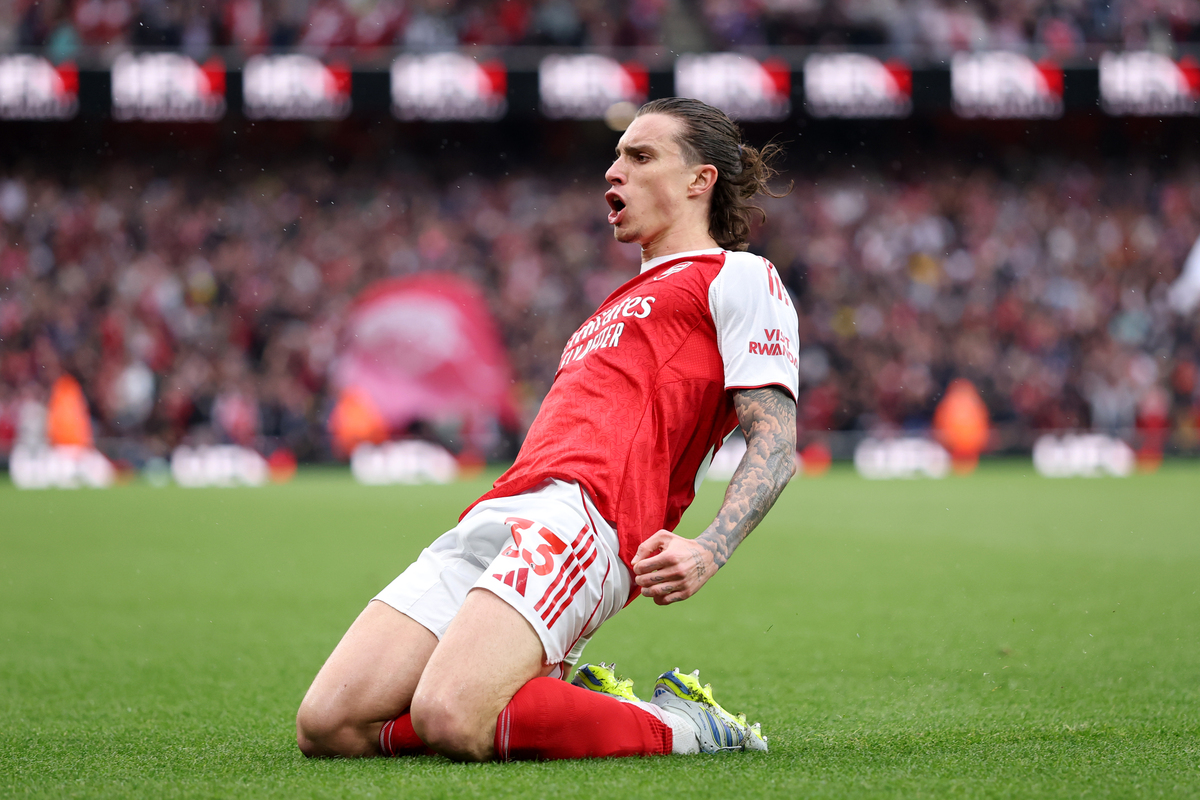 PSG Arsenal finale compositions annoncées Calafiori absent