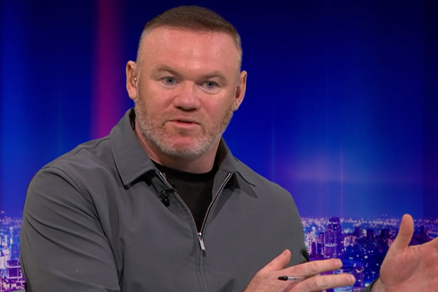 Wayne Rooney critique les adieux de Man City à Silva et Stones