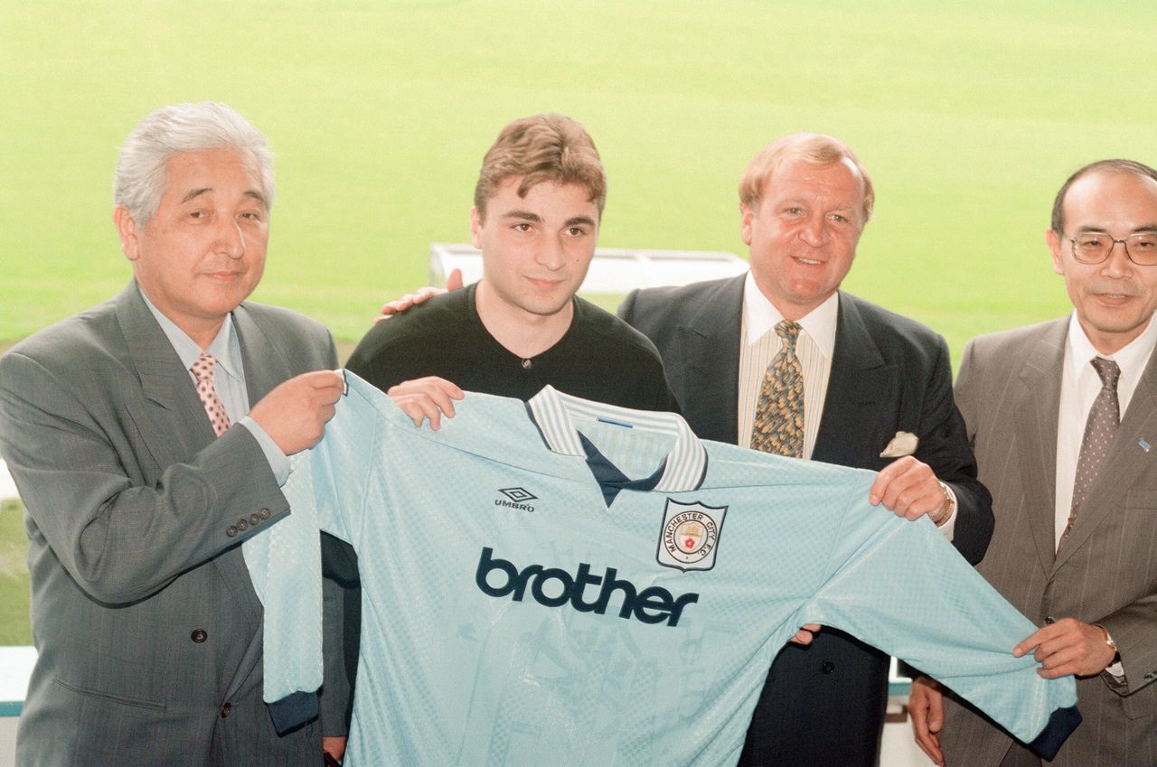 Kinkladze snobait l’AC Milan pour City et son destin