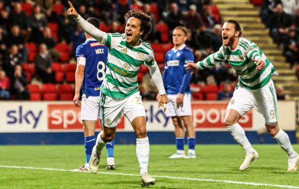 Premier but de Baur scelle la victoire de Celtic contre St Johnstone