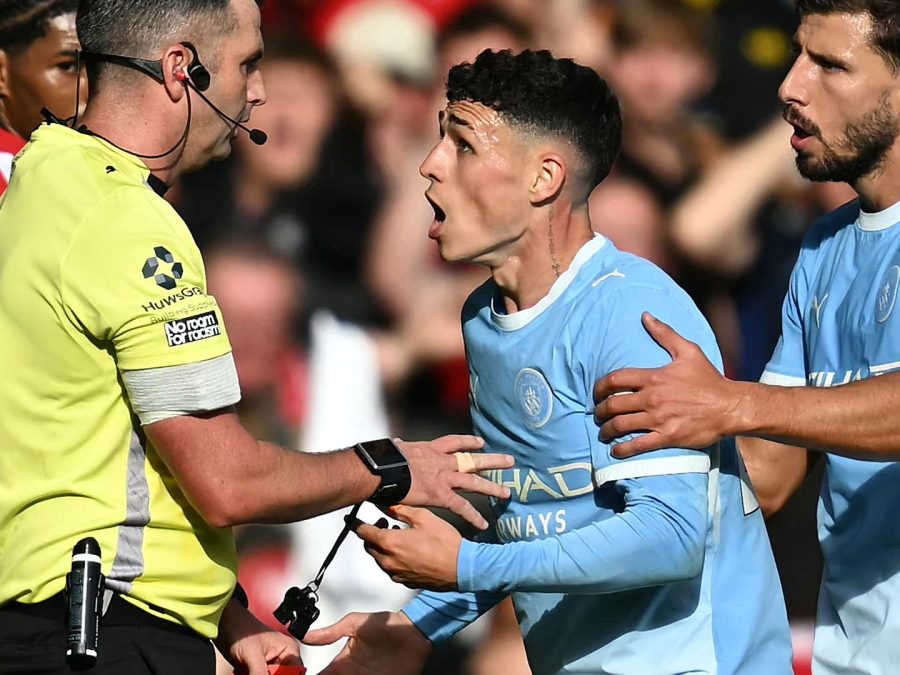 Keane conteste le carton rouge de Foden