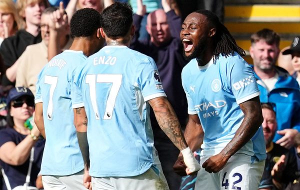 Manchester City s&rsquo;impose dans un chaos de huit buts contre Sunderland
