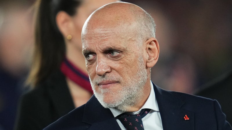Real Madrid accusé de «conspiration» par Tebas après le derby