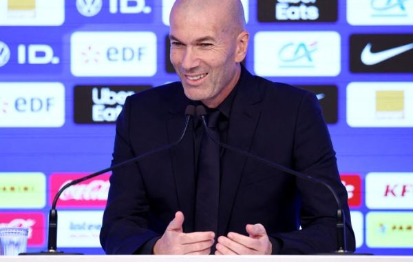 Zidane exclut Benzema des Bleus pour cause dâge